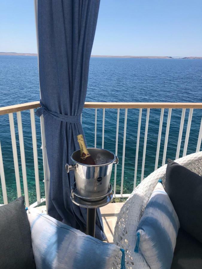 Villa Beline Direct Aan Zee, Verwarmd Zwembad En Sauna Трибань-Крушица Екстер'єр фото